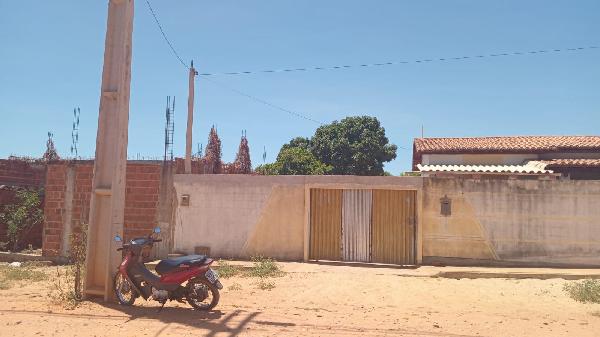 Imóvel bem localizado — Casa no Conj João Teixeira F, Carnaubais - RN, Nº 169, 2 quartos, 151,25m²