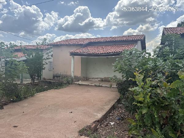 Condição facilitada — Casa no Cidade Nova, Demerval Lobao - PI, Nº 262, 2 quartos, 1 vaga, 192m²