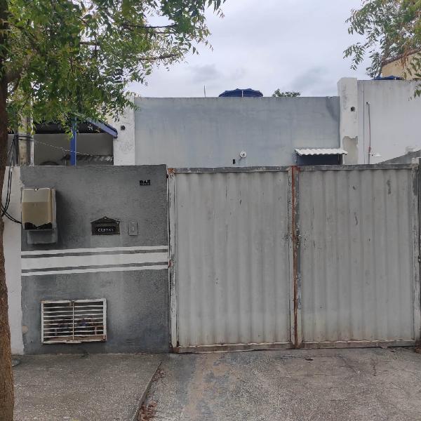 Imóvel em local estratégico — Casa no Jardim Independencia, Sao Goncalo - RJ, Nº 215, 1 quarto, 1 vaga, 70,7m²