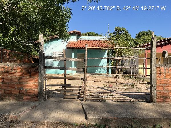Oferta exclusiva — Casa no Piaçava Ii, Demerval Lobao - PI, Nº 731, 2 quartos, 1 vaga, 400m²