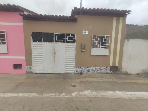 Imóvel com localização privilegiada — Casa no Boiadeira, Iacu - BA, Nº 412, 2 quartos, 1 vaga, 82,59m²