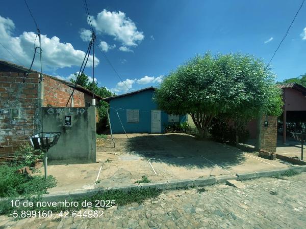 Imóvel com boa estrutura — Casa no Compasa, Agua Branca - PI, Nº 10, 2 quartos, 180m²
