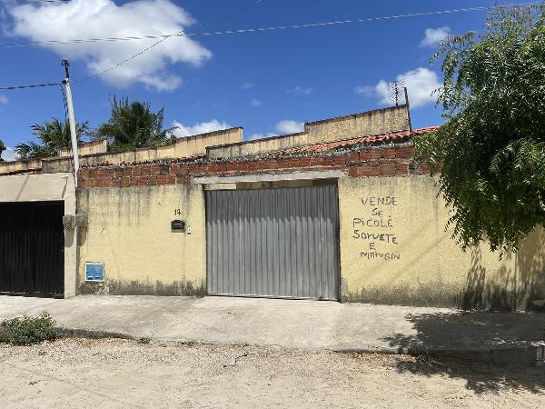 Imóvel com grande valor — Casa no Vertente, Horizonte - CE, Nº 14, 2 quartos, 1 vaga, 180,35m²