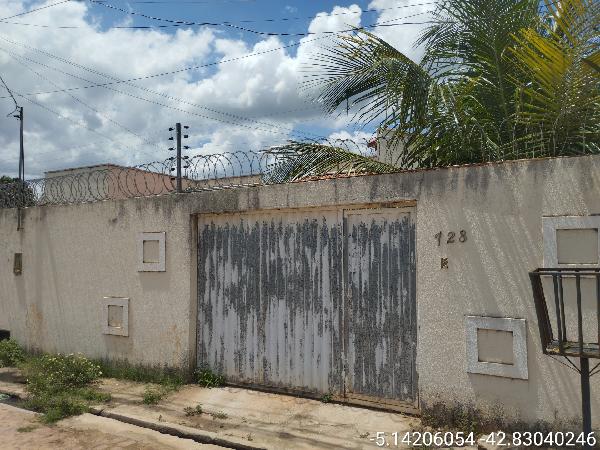 Grande oportunidade — Casa no Planalto Boa Esperanca, Timon - MA, Nº 728, 2 quartos, 1 vaga, 240m²