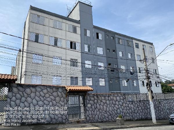 Oferta promissora — Apartamento no Conjunto Residencial Jose Bonifacio, Sao Paulo - SP, Apto 34, 2 quartos, 42,67m²