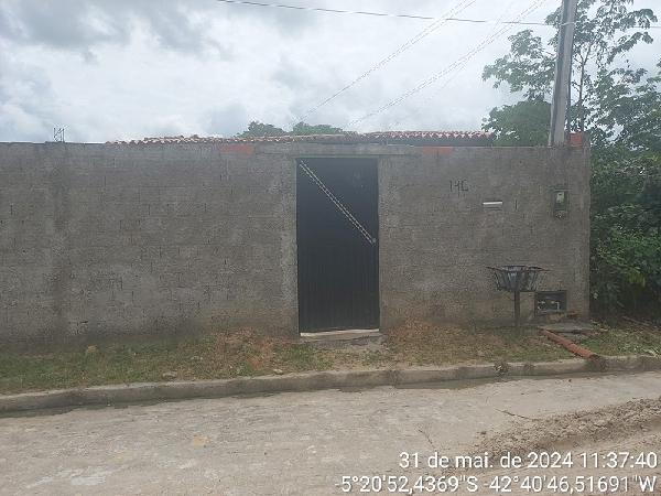 Oportunidade para você — Casa no Centro, Demerval Lobao - PI, Nº 136, 2 quartos, 1 vaga, 165m²