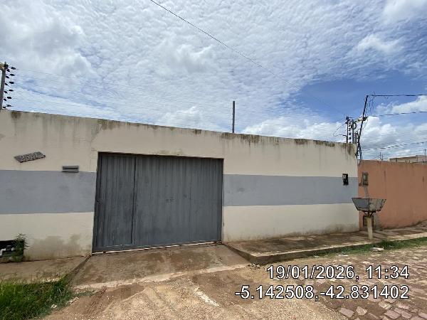 Oportunidade para moradia — Casa no Planalto Boa Esperanca, Timon - MA, Nº 2541, 3 quartos, 1 vaga, 270m²