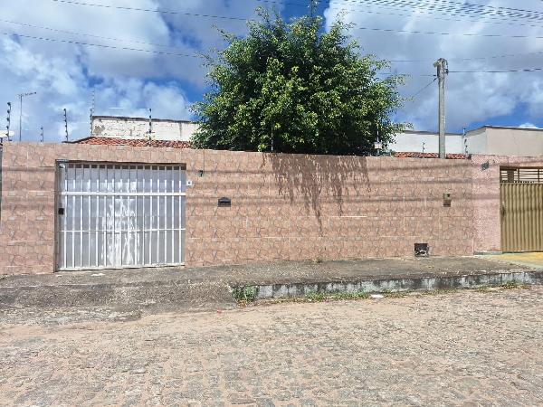 Grande chance — Casa no Loteamento Vila Nova, Extremoz - RN, Nº 127, 2 quartos, 1 vaga, 200m²