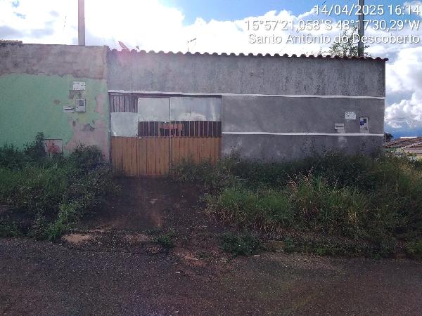 Oportunidade facilitada — Casa no Vila Raio de Luz, Santo Antonio do Descoberto - GO, 2 quartos, 180m²