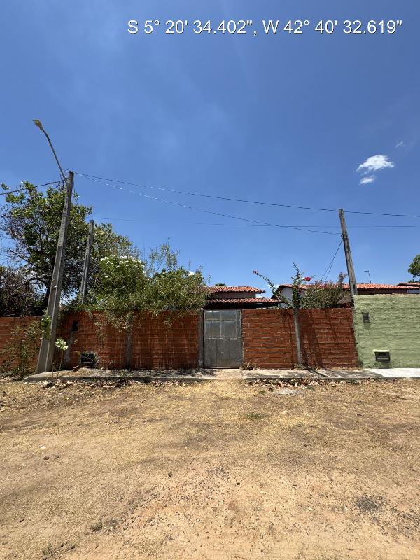 Oferta exclusiva — Casa no Piacava Ii, Demerval Lobao - PI, Nº 1123, 2 quartos, 1 vaga, 316m²