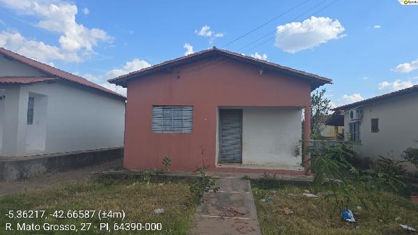 Excelente imóvel — Casa no Cidade Nova, Demerval Lobao - PI, N. SN QD 01, 2 quartos, 205m²