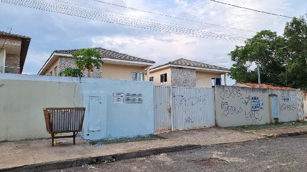 Oferta com destaque — Apartamento no Parque Napolis A, Cidade Ocidental - GO, Apto 101, 2 quartos, 1 vaga, 47,69m²