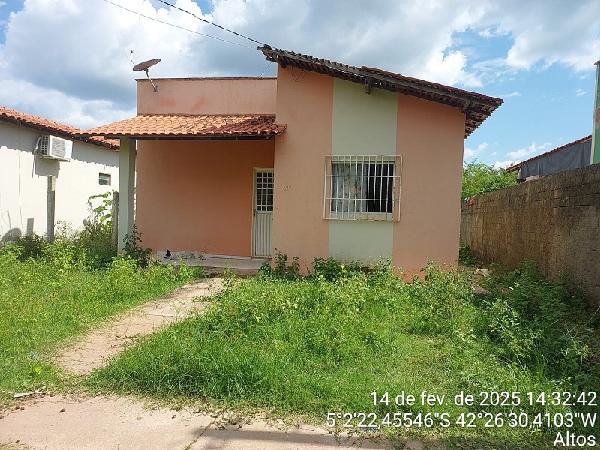 Condições especiais — Casa no Bairro Sao Sebastiao, Altos - PI, Nº 290, 2 quartos, 1 vaga, 300m²
