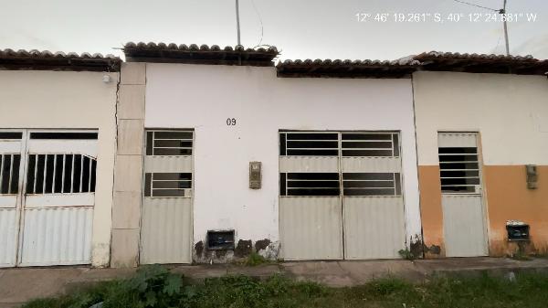 Negócio com vantagem — Casa no Ceramica, Iacu - BA, Nº 09, 2 quartos, 1 vaga, 72,5m²