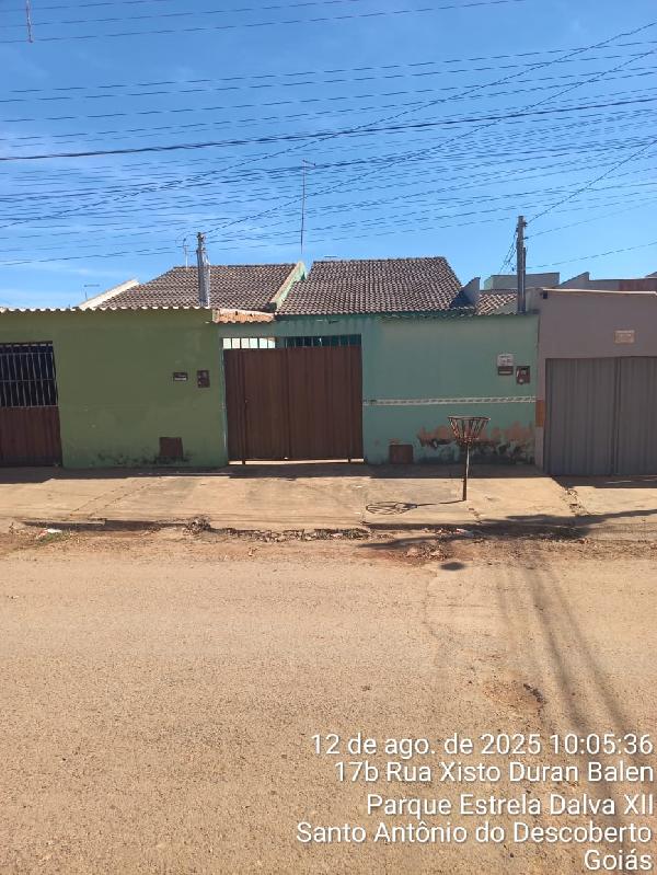 Imóvel com localização privilegiada — Casa no Jardim Ana Beatriz I, Santo Antonio do Descoberto - GO, N. SN LT 22A RUA QUITO, 2 quartos, 2 vagas, 180m²