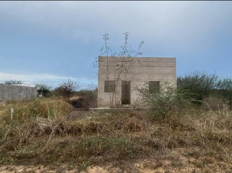 Imóvel com localização privilegiada — Terreno no Area Rural de Pocoes, Pocoes - BA, N. SN LT 01 QD M5 KM 3, 300m²