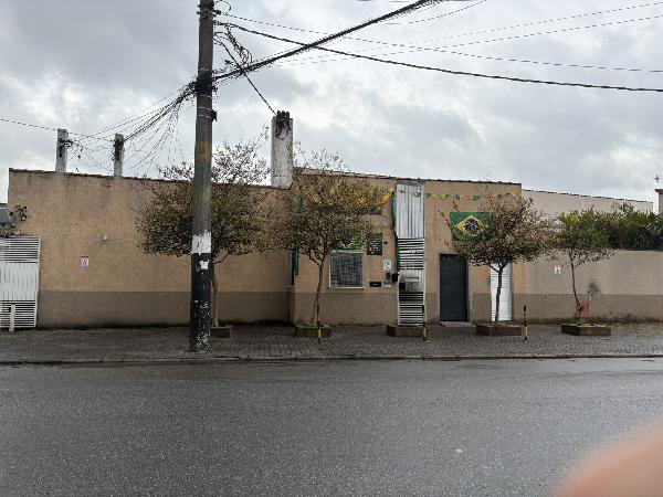 Imóvel com boa estrutura — Casa no Jardim Miriam, Sao Paulo - SP, Nº 629, 1 quarto, 30,6m²