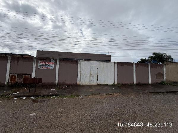 Imóvel em local estratégico — Apartamento no Jardim Santa Lucia, Aguas Lindas de Goias - GO, Apto 103, 2 quartos, 1 vaga, 59,38m²