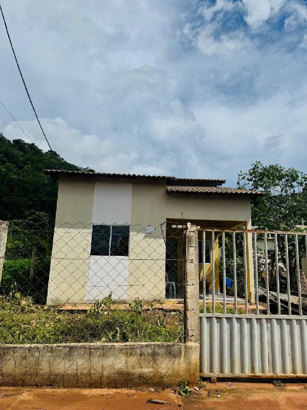 Oferta promissora — Casa no Centro, Santo Antonio do Leverger - MT, N. SN LT 10 QD 05, 2 quartos, 1 vaga, 200m²