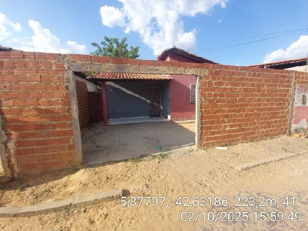 Imóvel com boa estrutura — Casa no Alto do Açude, Agua Branca - PI, N. SN LT 07 QD X, 2 quartos, 190m²