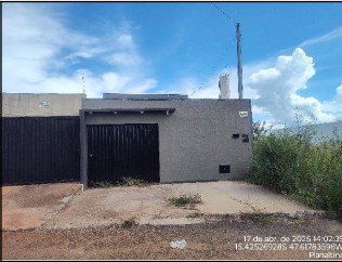 Imóvel com localização privilegiada — Casa em Planaltina - GO, RUA 18 LT 04A QD 14, 2 quartos, 189m²