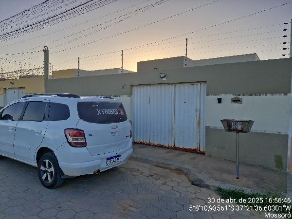 Imóvel com ótima proposta — Casa no Santa Delmira, Mossoro - RN, Nº 1360, 2 quartos, 200m²