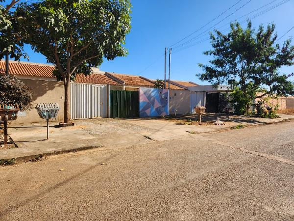Oferta com vantagem — Casa no Cidade Jardim Marilia, Luziania - GO, N. SN CS 01 LT 26 AV GOIAS, 2 quartos, 1 vaga, 180m²