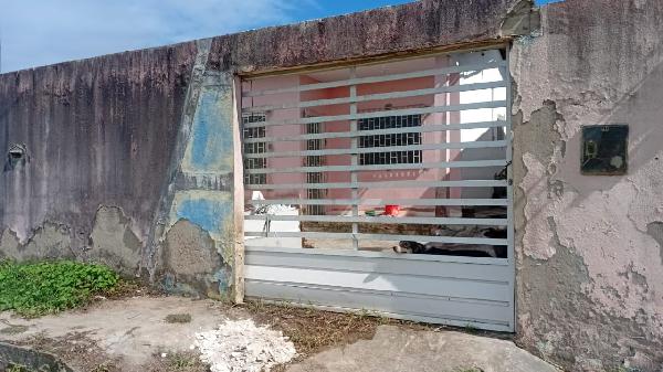 Excelente imóvel — Casa no Guajara, Nossa Senhora do Socorro - SE, Nº 239, 2 quartos, 200m²