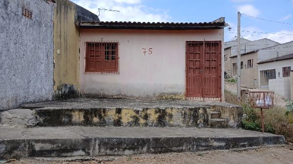Oferta com diferencial — Casa no Cruzeiro, Gravata - PE, Nº 75, 2 quartos, 131,25m²