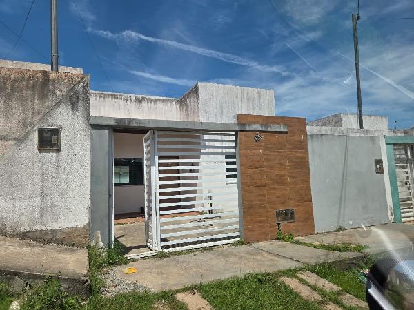Imóvel em região valorizada — Casa no Santa Ines, Nossa Senhora do Socorro - SE, Nº 65, 2 quartos, 125m²