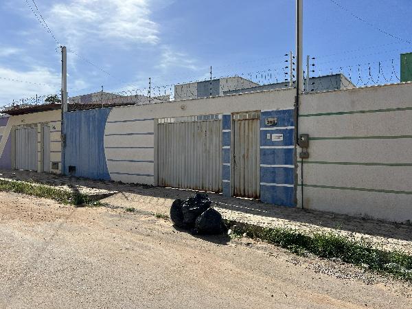Oportunidade valiosa — Casa no Santa Julia, Mossoro - RN, Nº 360, 2 quartos, 1 vaga, 200m²