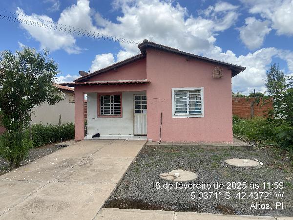 Chance única — Casa no São Sebastião, Altos - PI, Nº 85, 2 quartos, 2 vagas, 250m²