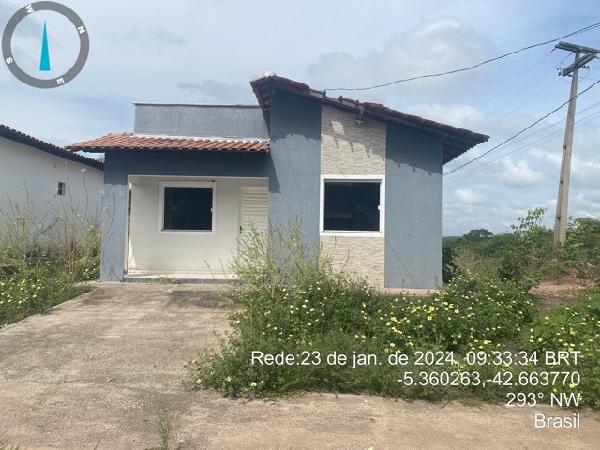 Imóvel para morar ou investir — Casa no Centro, Demerval Lobao - PI, Nº 308, 2 quartos, 1 vaga, 245,49m²