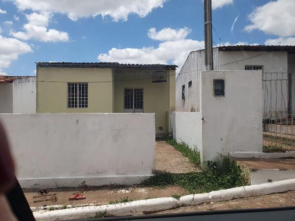 Oportunidade em destaque — Casa no Lot Res Alameda da L, Gloria do Goita - PE, Nº S, 2 quartos, 1 vaga, 140m²