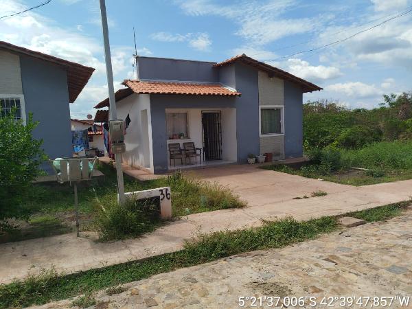 Imóvel com excelente proposta — Casa no Cidade Nova, Demerval Lobao - PI, Nº 30, 2 quartos, 190m²