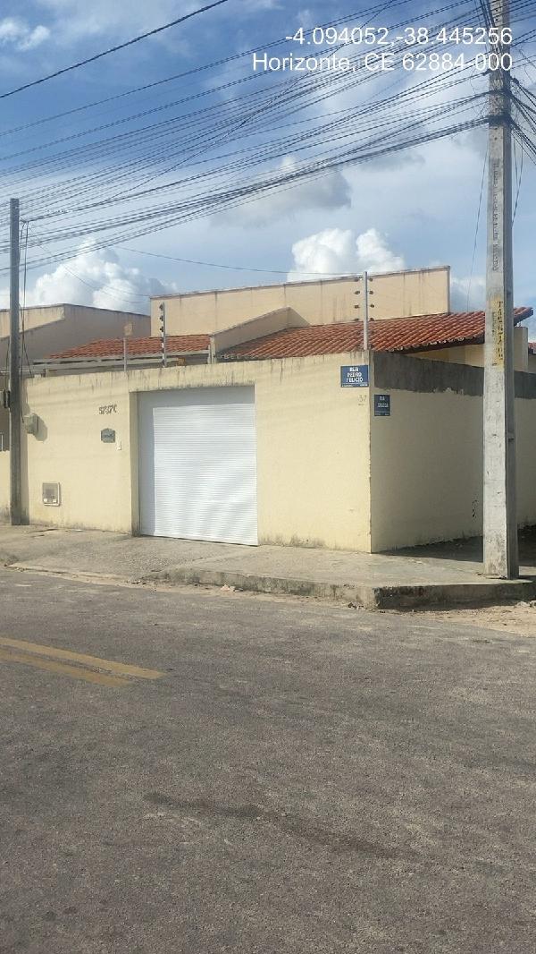 Oferta imperdível — Casa no Carnaubal, Horizonte - CE, Nº 5737-B, 2 quartos, 1 vaga, 455,57m²