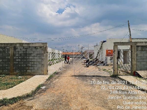 Imóvel em região valorizada — Casa no Jardim Queimados, Queimados - RJ, Nº 281, 1 quarto, 1 vaga, 61,6m²