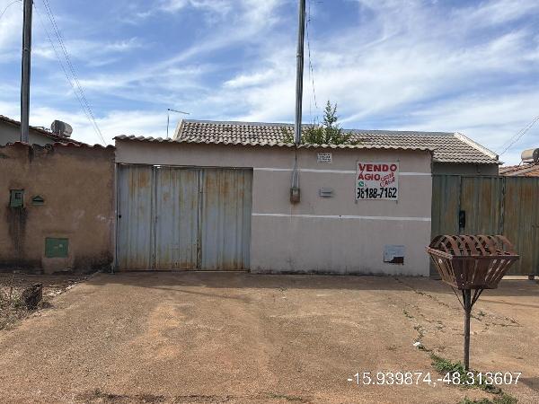 Oportunidade certa — Casa no Parque Estrela Dalva Xvii, Santo Antonio do Descoberto - GO, N. SN LT 30B QD 247, 2 quartos, 180m²