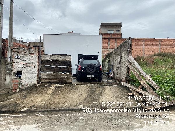 Imóvel com bom aproveitamento — Casa no Santa Terezinha, Piracicaba - SP, Nº 88, 2 quartos, 1 vaga, 175m²