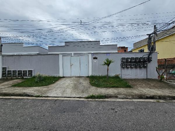 Oferta especial — Casa no Laranjal, Sao Goncalo - RJ, Nº 327, 1 vaga, 44,29m²