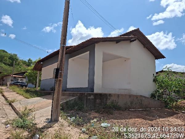 Chance única — Casa no Cidade Nova, Demerval Lobao - PI, Nº 998, 2 quartos, 223,18m²