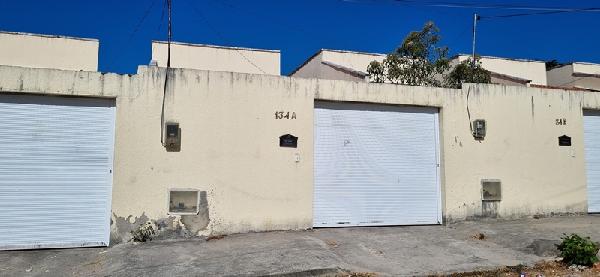 Oferta especial — Casa no Carnaubal, Horizonte - CE, Nº 134, 2 quartos, 231m²