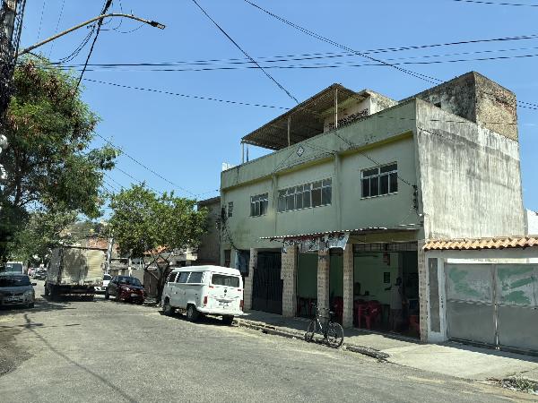 Destaque da região — Sobrado no Santa Catarina, Sao Goncalo - RJ, Nº 173, 360m²