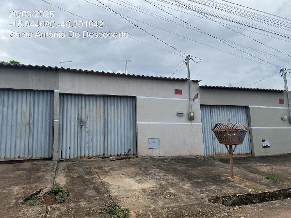 Oportunidade certa — Casa no Jardim Ana Beatriz Ii, Santo Antonio do Descoberto - GO, Nº S, 2 quartos, 153m²