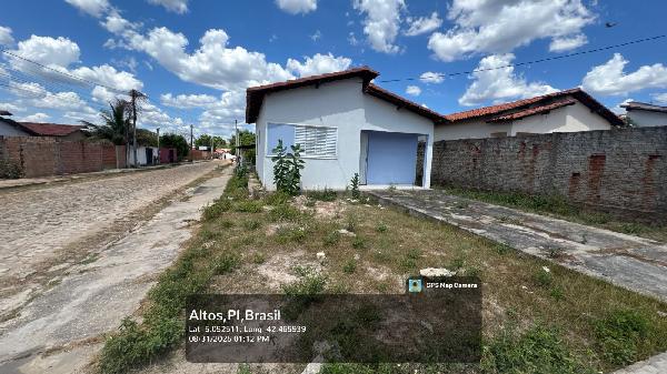 Oportunidade facilitada — Casa no Centro, Altos - PI, Nº 427, 2 quartos, 1 vaga, 200m²