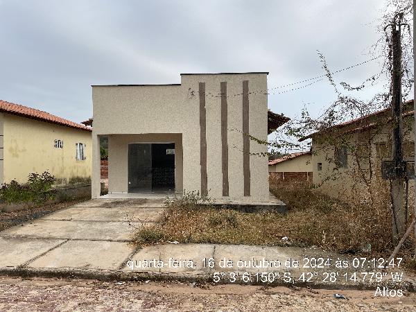 Oferta especial — Casa no Boca de Barro, Altos - PI, Nº 60, 2 quartos, 1 vaga, 200m²