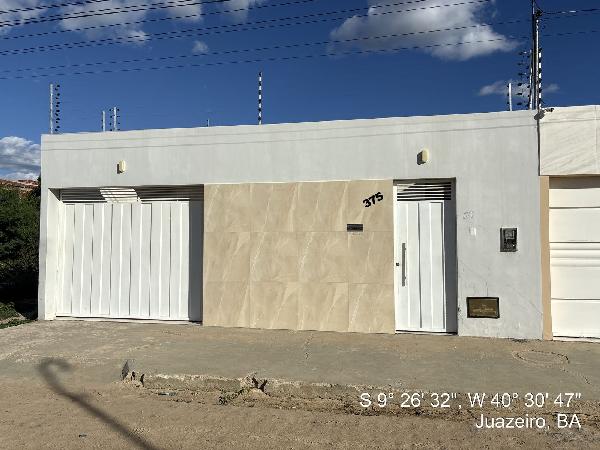 Imóvel com boa estrutura — Casa no Antonio Conselheiro, Juazeiro - BA, Nº 375, 2 quartos, 1 vaga, 125m²