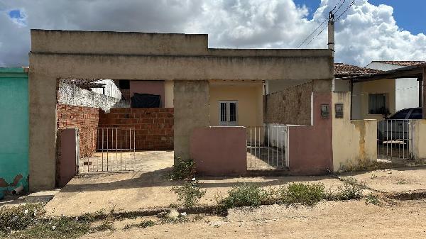 Imóvel para investir — Casa no Centro, Gloria do Goita - PE, N. SN LT.11 QD.D, 2 quartos, 126m²