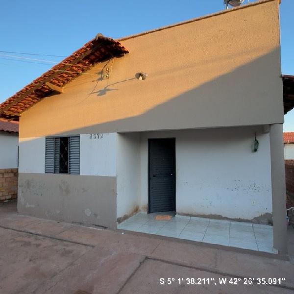 Oportunidade valiosa — Casa no Bairro Ciana, Altos - PI, Nº 2372, 2 quartos, 200m²