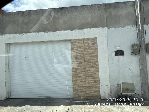 Imóvel com bom aproveitamento — Casa no Mal Cozinhado, Horizonte - CE, Nº 132-H, 2 quartos, 1 vaga, 135m²